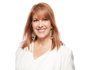 Michelle Lynne on WINGS of Inspired Business