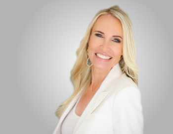 Mia Hewett on WINGS of Inspired Business